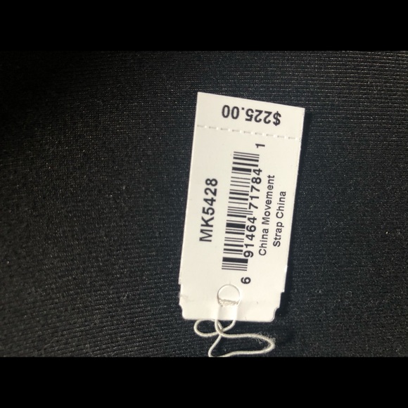 Michael Kors Watch - Picture 4 of 4